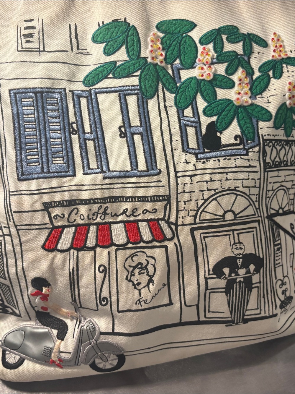 Lulu Guinness London Embroidered Café Scene Canvas Tote Bag Scooter Detail - Picture 5 of 11
